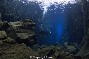 Diving in Silfra/Iceland by Yuping Chen 